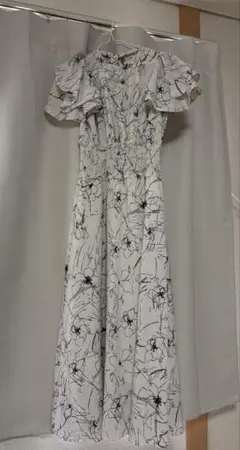 【着画あり】Olive des Olive バックリボンフレア袖ワンピースのサムネイル