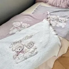 evelyn ノベルティ　ベアボアブランケット ホワイト