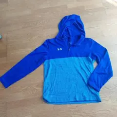 アンダーアーマー　YMD 長袖トップス