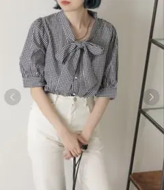 RAY CASSIN 裾シャーリングボータイブラウス　ギンガムチェック