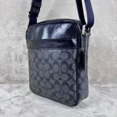 美品　COACH ショルダーバッグ　シグネチャー　ブラック　黒　コーチ　総柄