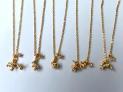 動物モチーフペンダントトップ付き　ネックレス5点セット　アクセサリー　新品未使用