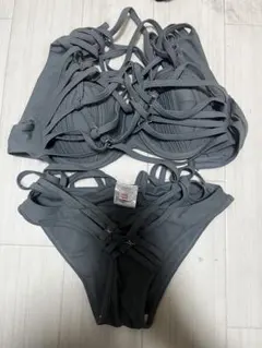 H グレー セパレート水着