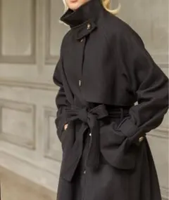 黒 ベルト付きロングコート