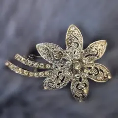 クリスタル装飾 花型ブローチ 約6cm