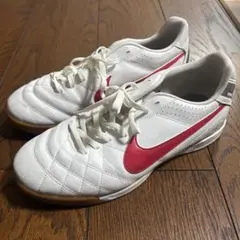 ナイキ　メンズ　スニーカー Nike Tiempo 27cm