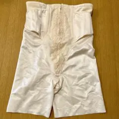 k*i様 Wacoal ワコール　シェイプマミー ガードル　76 サイズ