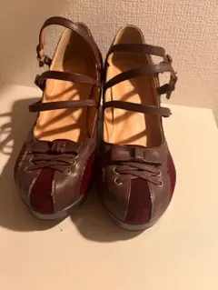 Item thumbnail for item 9387ac83-0bc9-42e0-9f48-9bfac7637634