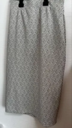 YE Ｌi BARE タイトスカート Fサイズ