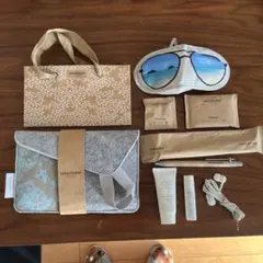 2025年最新】ハワイアン航空 ポーチの人気アイテム - メルカリ