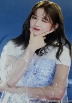 IZ*ONE アイズワン アン　ユジン公式生写真IVE