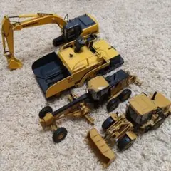 キャタピラー 1:50 ミニチュアセット　9台 51XdcLBj2tL._AC_UL210_SR210,