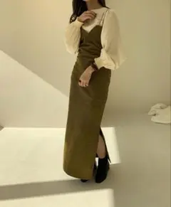 オリーブグリーン コーデュロイ キャミワンピース　amiur