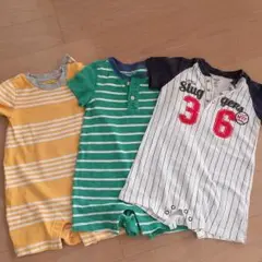 baby gap等 半袖ロンパース３枚セット