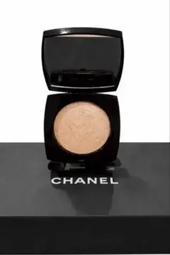 CHANEL プードゥル ルミエール 10 アイヴォリー ゴールド