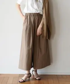 新品タグ付き☆イエナ☆コットンサテンボリュームパンツ