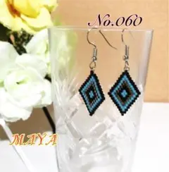 【オーダー受付】No.060 ☆スクエア☆手作りピアスorイヤリング