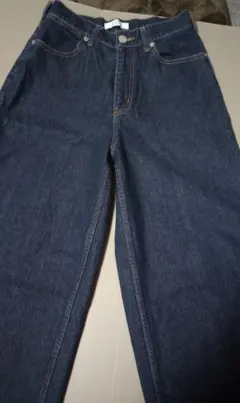 ローリーズファーム　ワイドデニムパンツ　 フリンジ裾 　Mサイズ　丈短め　低身長