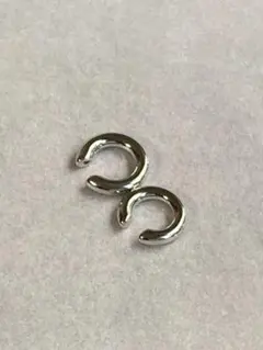 イヤーカフ2個セット 片耳重ね付け用 シンプル上品デザイン 新品 シルバーカラー