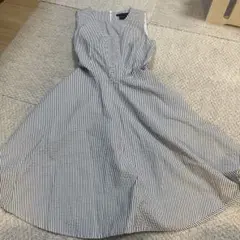 ARMANI EXCHANGE ストライプ ノースリーブ ワンピースのサムネイル