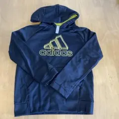 adidas 裏起毛トレーナー　140cm