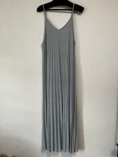 KBF プリーツキャミワンピース ロング丈