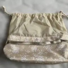 PIERRE BALMAIN 巾着ポーチ ベージュ 花柄のサムネイル