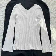 【ミラオーウェン】 Vネックリブニット 1 アイボリー 綿混 フレアスリーブ