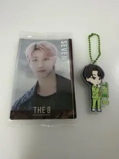 SEVENTEENツインウエハースTHE 8ノーマルシール＋キーホルダー