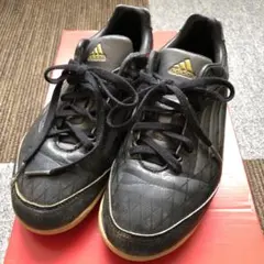 アディダス　スパイク　22センチ