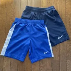 キッズ　NIKE ナイキ　ハーフパンツ２枚　120 130 半ズボン　短パン　青