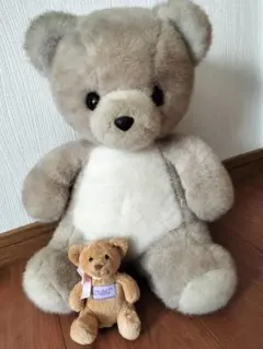 大きなクマと小さなクマのぬいぐるみセット