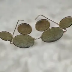 ディズニーリゾート　ミッキーシルエットサングラス