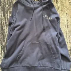 GUESS ダークグレー フード付きパーカー