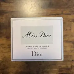 Miss Dior Fresh Body Crème 空き箱