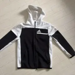 adidas フルジップパーカー ブラック/ホワイト160 mサイズ