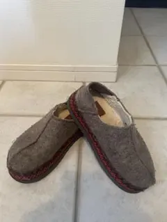 【訳あり】UGG アグ スリッポン スリッパ ブラウン 23cm