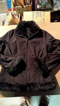 BEGUM 黒 ファー付き ジャンパー