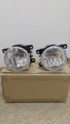 ジムニーシエラ(JB74W)5型　純正ハロゲンフォグライト