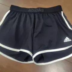 ADIDAS 黒 ショーツ ホワイトライン