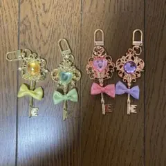 ディズニープリンセス　鍵　キーホルダー　ディズニーストア