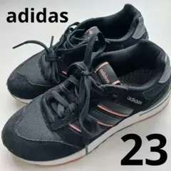 超美品 adidas ブラック スニーカー 23 黒　ピンク ブラック