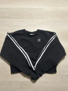 adidas クロップドスウェット ブラック