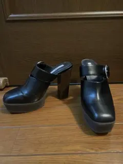 黒 プラットフォームヒール サボサンダル