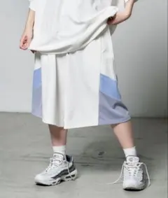 Whinny もっとカリスマパンツ　ハーフパンツのサムネイル