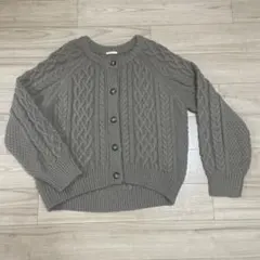 GU ケーブルニットコクーンカーディガン