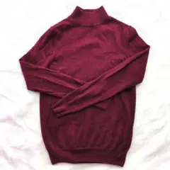 無印　バーガンディ ハイネックニット セーター　Mサイズ