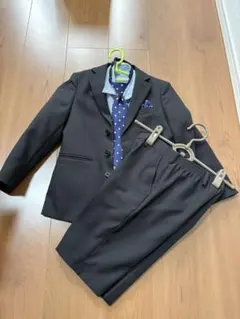 黒フォーマルスーツ（120cm）