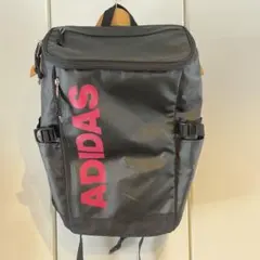 ADIDAS ブラック リュック