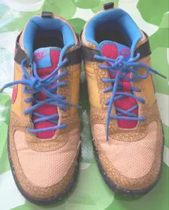 Item thumbnail for item 582501e0-4348-418a-97a1-6c6717d5d6ff